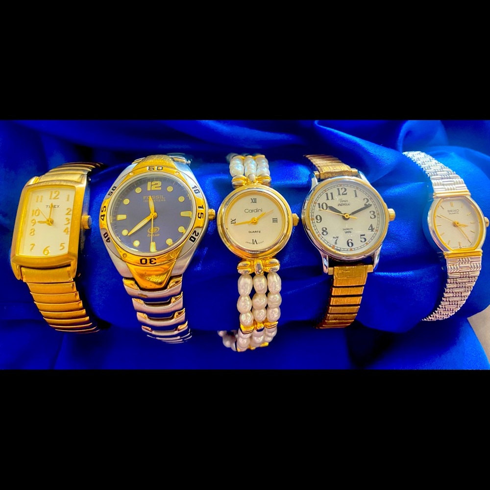 Lot of vintage women’s watches